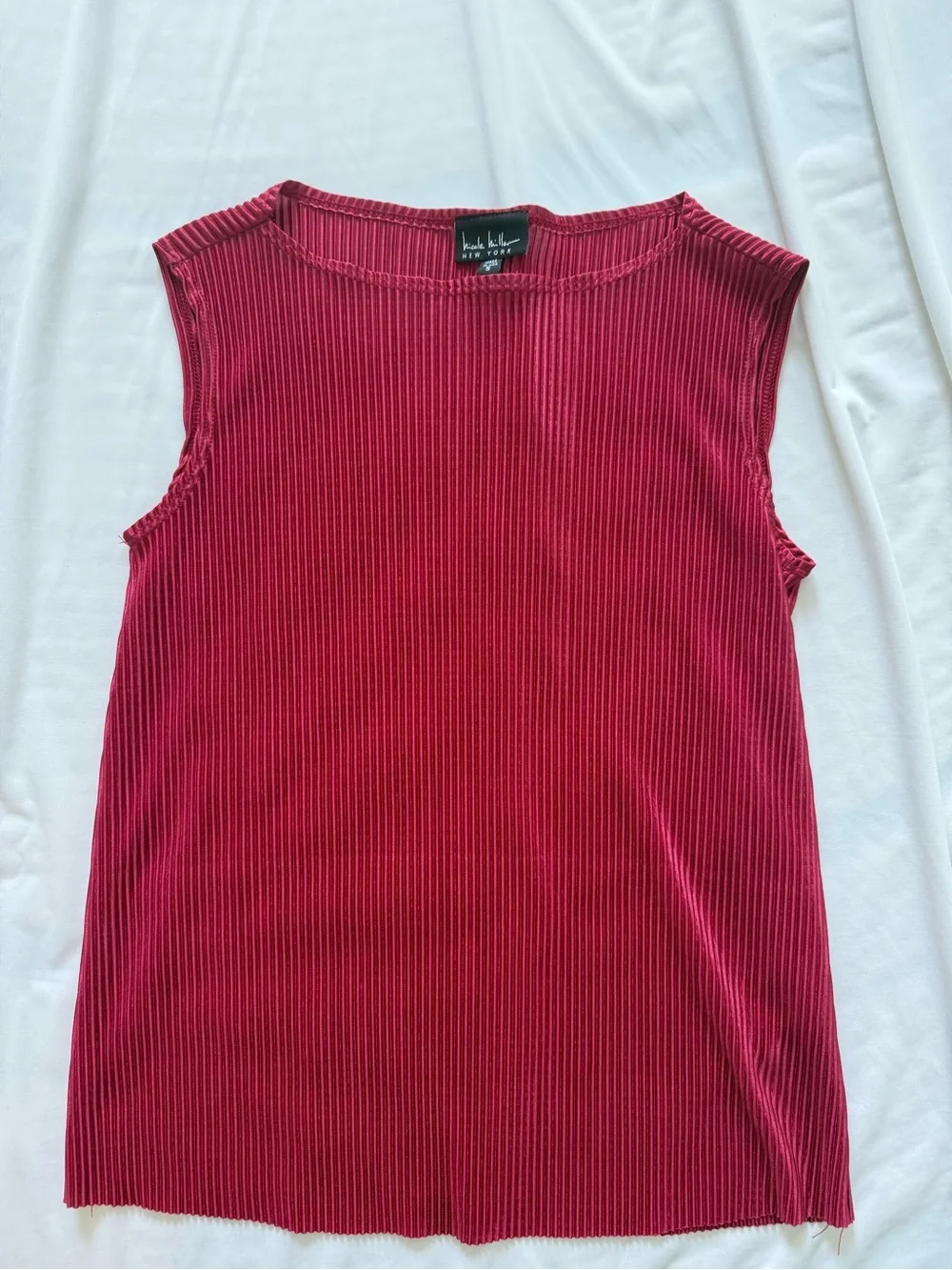 Tank Top in Raspberry - Picture 1 of 1